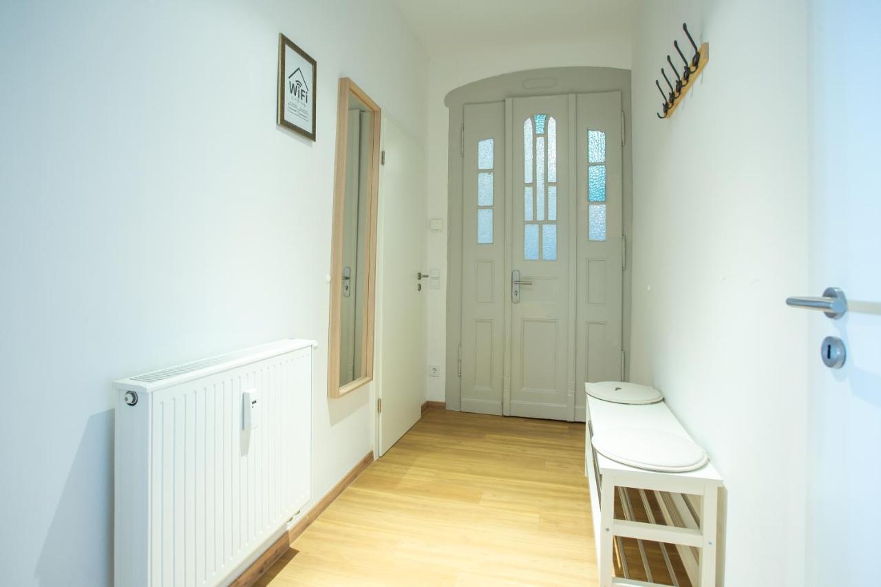 Fullhouse - Halle - B2 - Daylight Bathroom - Nespresso * Halle (Saale)